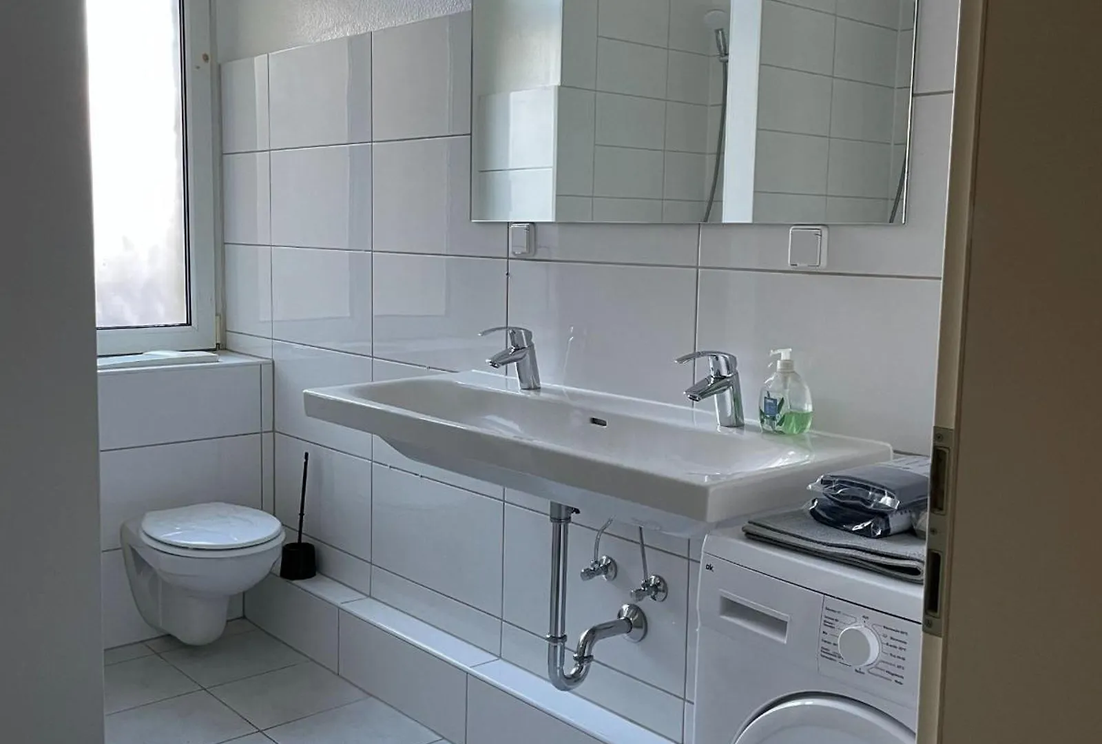 3 Zimmer Fuer 4 Personen - Grosse Dachterrasse Bremen Apartment